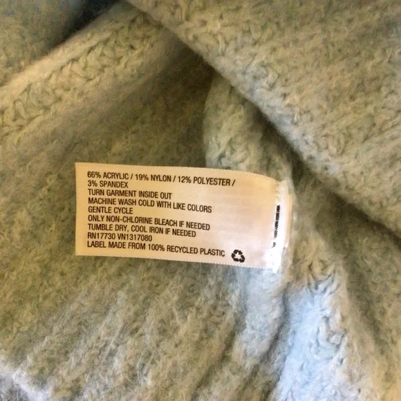 DONATED - Cozy Women's Sweater Collection - Blue, Yellow, Green - Picture 5 of 5